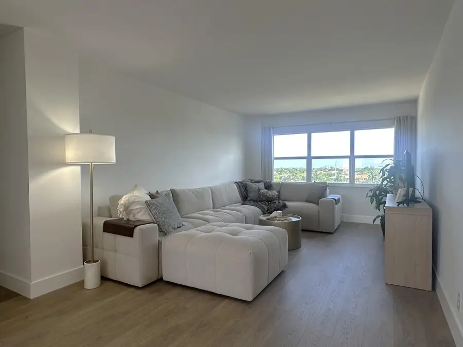 2555 NE 11th Street #804, Fort Lauderdale, FL 33304 - #3