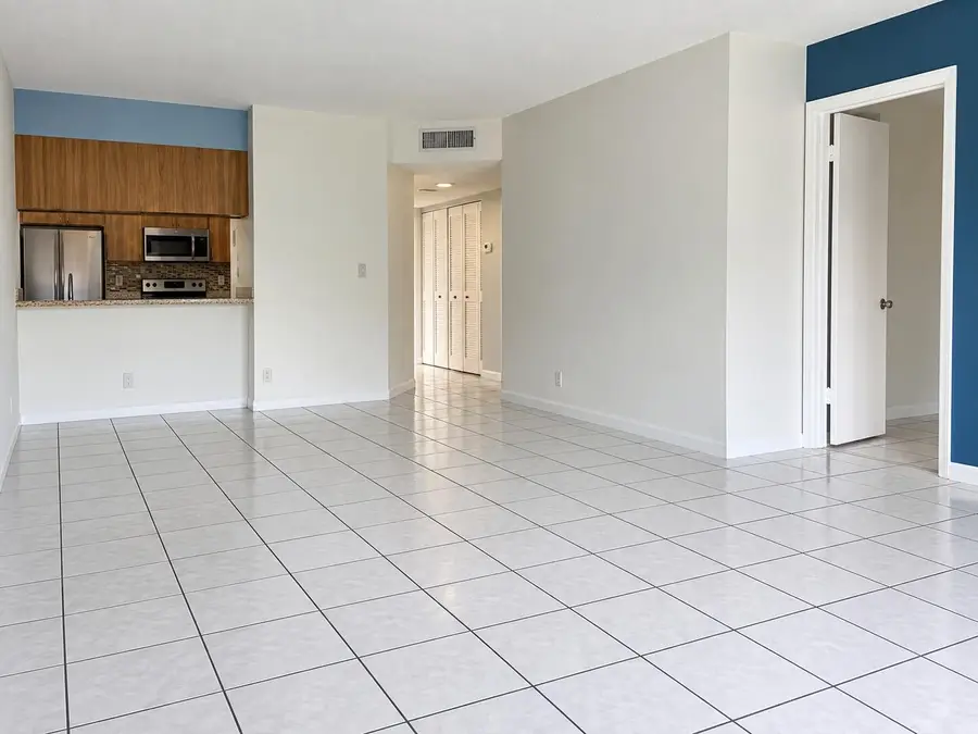 10113 Twin Lakes Drive #24-E, Coral Springs, FL 33071 - #3