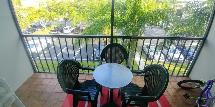 1009 Green Pine Boulevard #D3, West Palm Beach, FL 33409 - #3