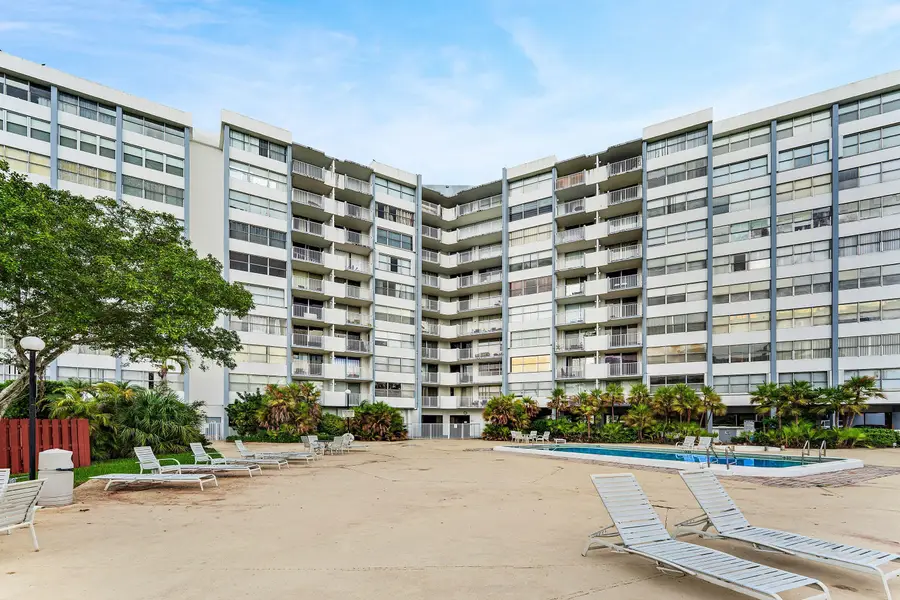 1300 NE Miami Gardens Drive #308E, Miami, FL 33179 - #3