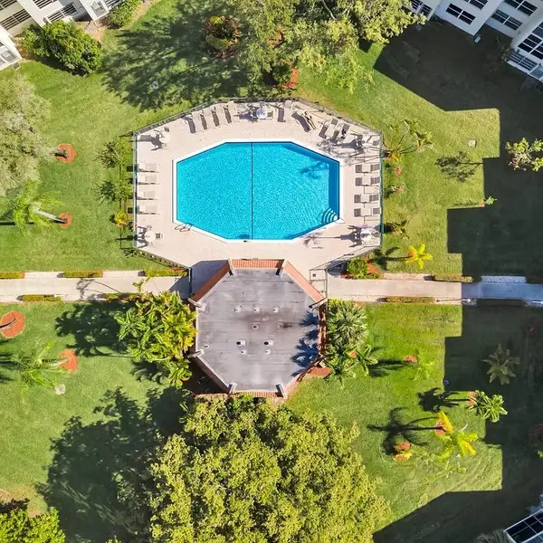 6600 Royal Palm Boulevard #211B, Margate, FL 33063