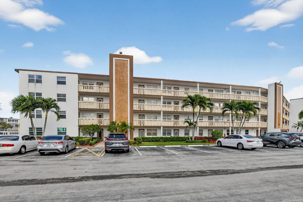 1041 Guilford C, Boca Raton, FL 33434 - #1