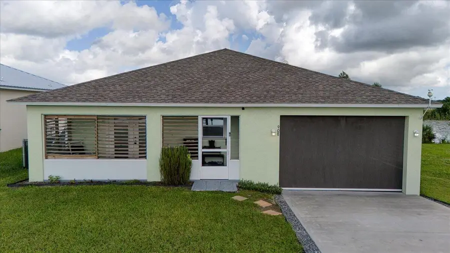 908 Riverside Drive Sw, Moore Haven, FL 33471 - #2