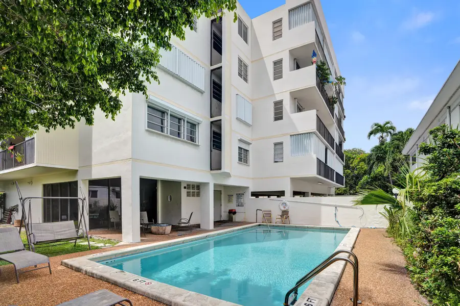 7601 Byron Avenue #3C, Miami Beach, FL 33141 - #2