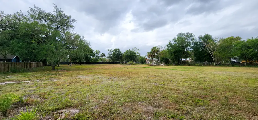 320 S Jinete Street, Clewiston, FL 33440 - #3
