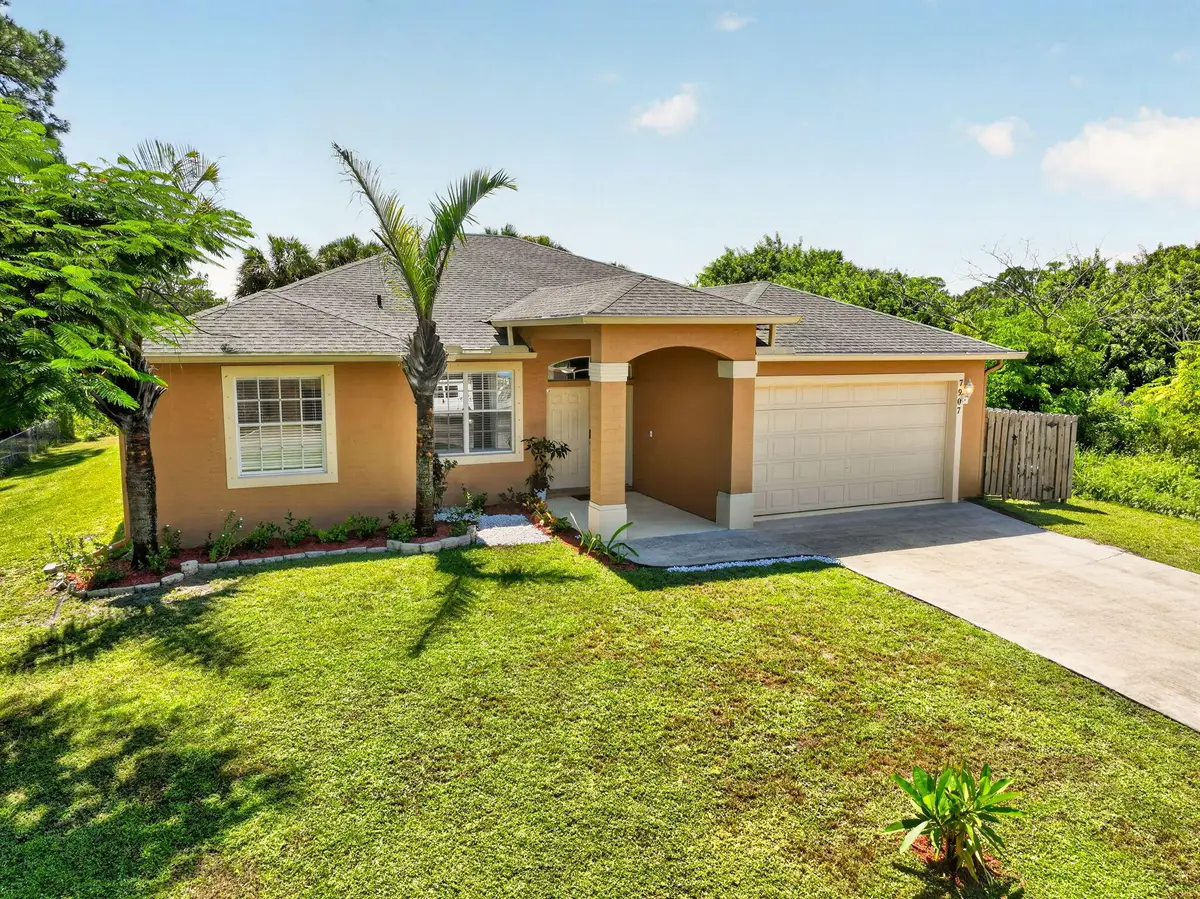 7907 Winter Garden Parkway, Fort Pierce, FL 34951 - #1