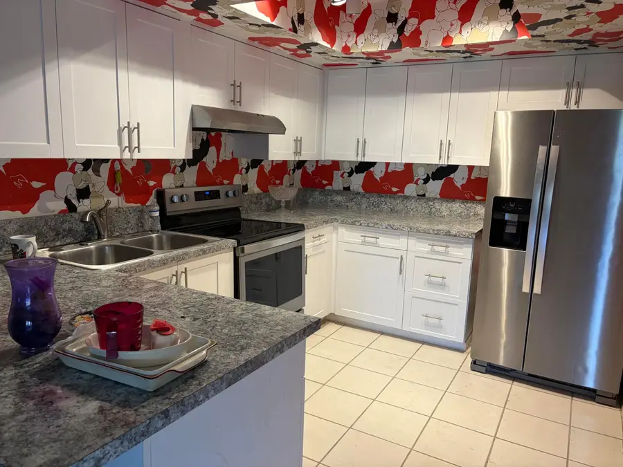 40 Spinning Wheel Lane, Tamarac, FL 33319 - #3