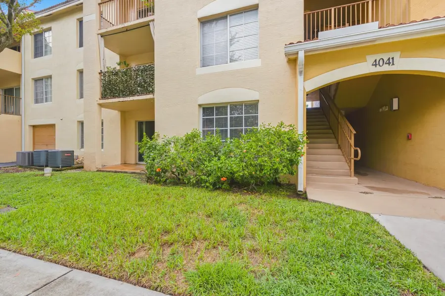 4041 San Marino Boulevard #105, West Palm Beach, FL 33409 - #3