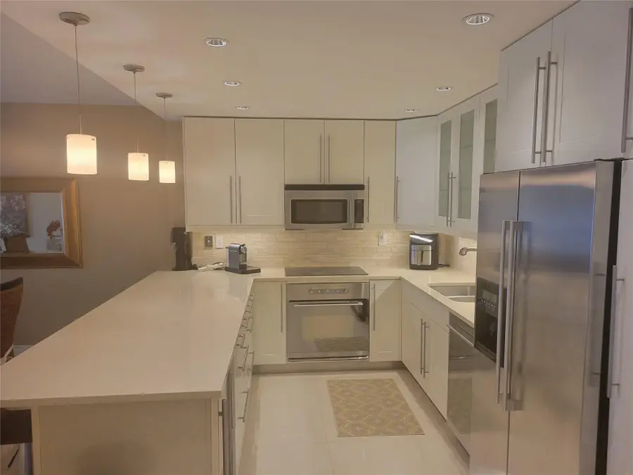 19370 Collins Avenue #1218, Sunny Isles Beach, FL 33160 - #3
