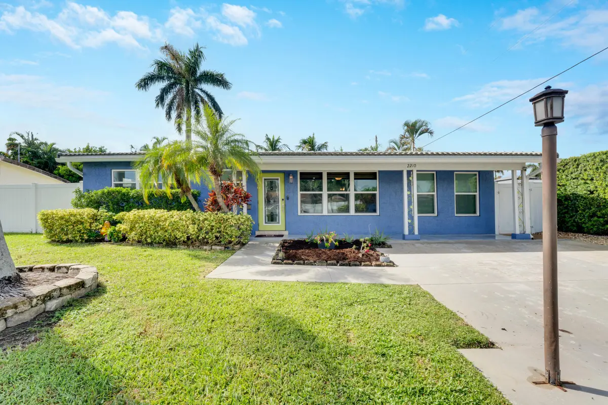 2210 NE 51st Street, Lighthouse Point, FL 33064 - #1