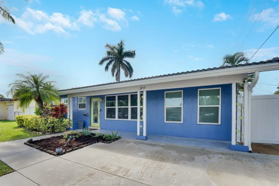 2210 NE 51st Street, Lighthouse Point, FL 33064 - #2