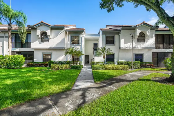 5439 Verona Drive #P, Boynton Beach, FL 33437