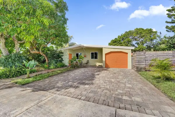 4541 NE 14th Terrace, Pompano Beach, FL 33064
