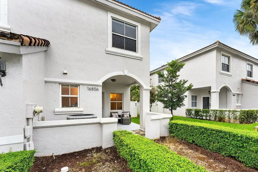 16856 SW 1st Place, Pembroke Pines, FL 33027 - #3