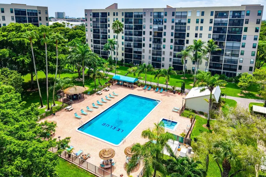 2205 S Cypress Bend Drive #103, Pompano Beach, FL 33069 - #3