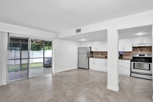 8091 NW 12th Street #H, Margate, FL 33063