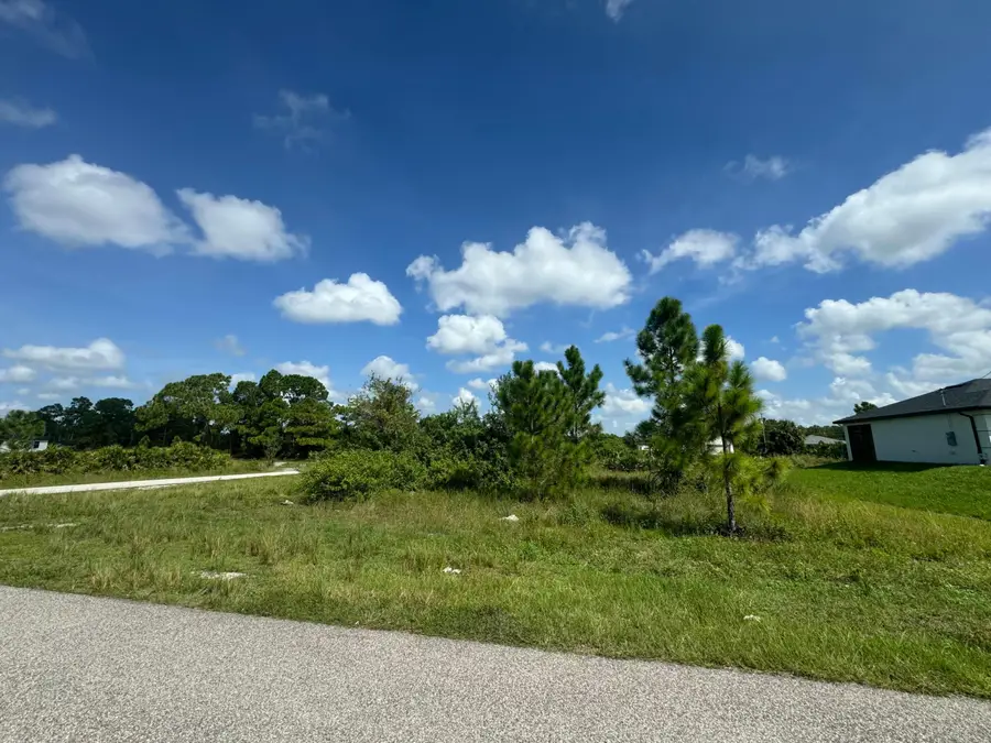 1107 Cove Street E, Lehigh Acres, FL 33974 - #3