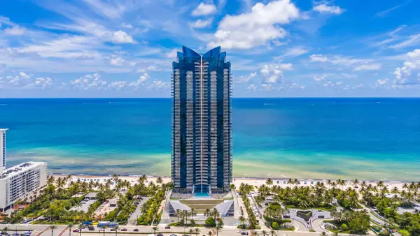17121 Collins Avenue #2207, Sunny Isles Beach, FL 33160