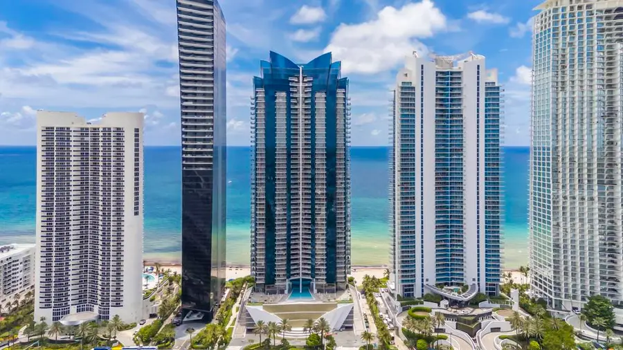 17121 Collins Avenue #2207, Sunny Isles Beach, FL 33160 - #3