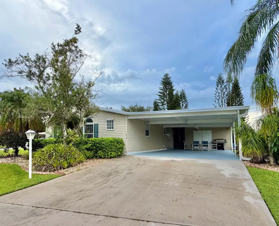 8110 9th Hole Drive, Port Saint Lucie, FL 34952 - #2