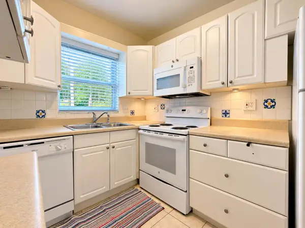 111 Cleveland Street #A - 6, Lake Worth Beach, FL 33461