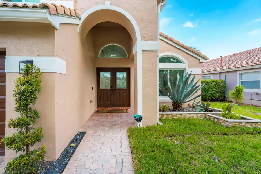 1551 NW 132nd Avenue, Pembroke Pines, FL 33028 - #2