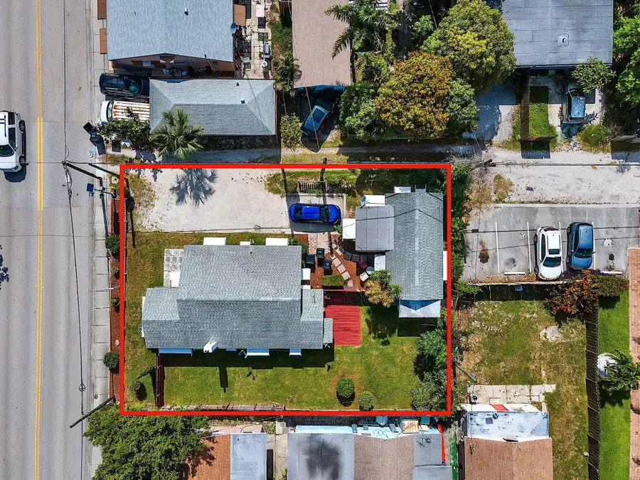 713 10th Avenue N, Lake Worth Beach, FL 33460 - #3