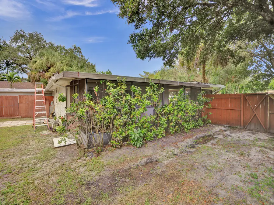 5073 SW 28th Avenue, Dania Beach, FL 33312 - #3