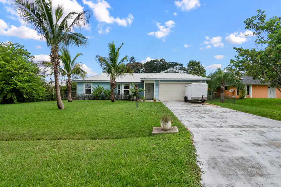 2321 SE Maslan Avenue, Port Saint Lucie, FL 34952 - #2