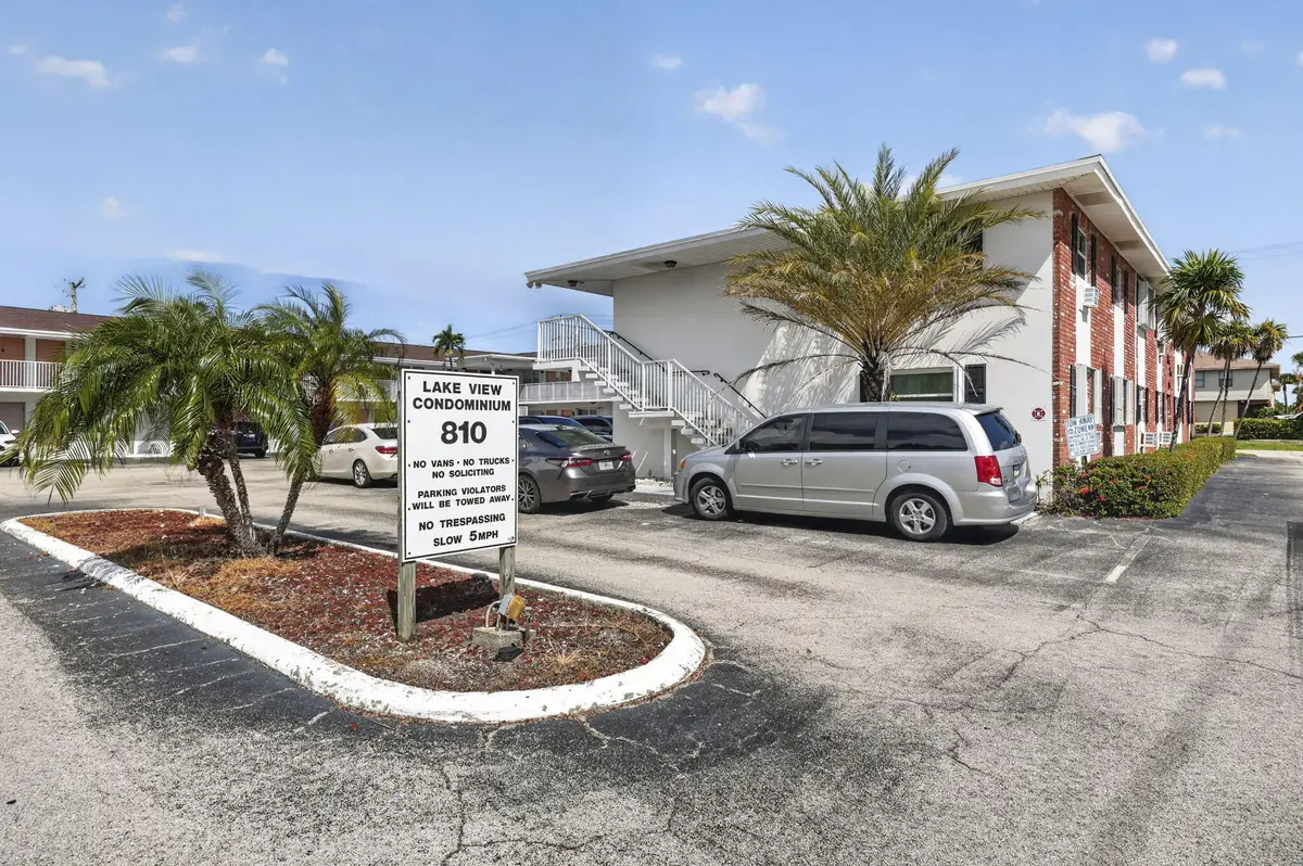 810 Lake Shore Drive #25, Lake Park, FL 33403 - #1