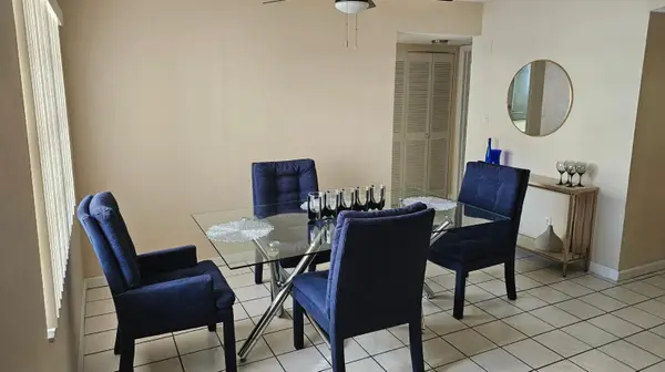 4270 NW 40th Street #104, Lauderdale Lakes, FL 33319