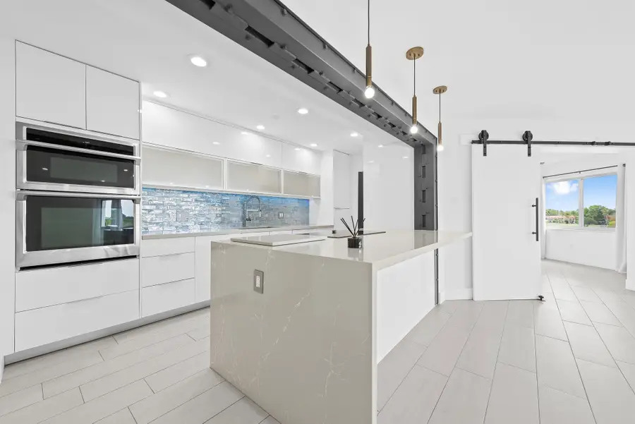 877 NE 195th Street #422, Miami, FL 33179 - #3