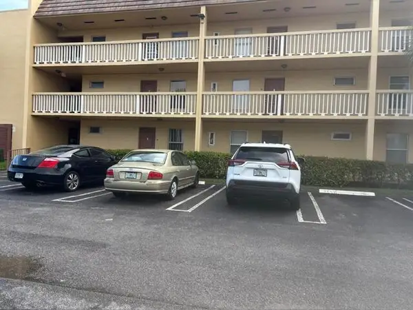 6150 NW 62nd Street #108, Tamarac, FL 33319