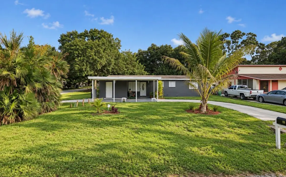 110 N 40th Street, Fort Pierce, FL 34947 - #1