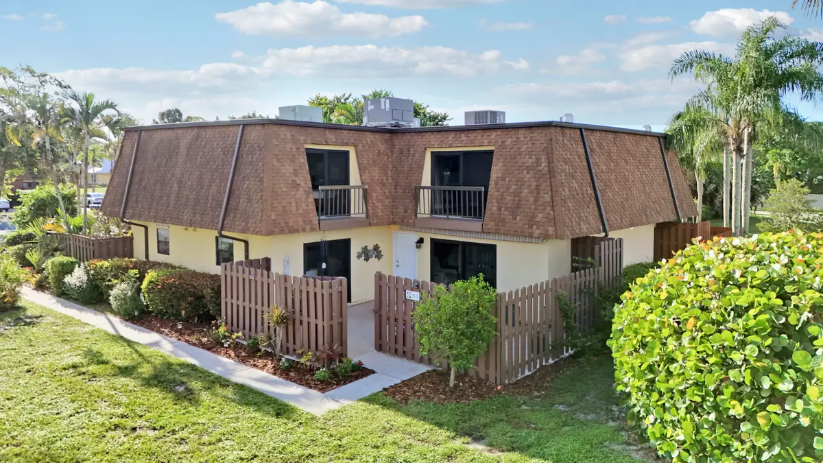 110 N Delaware Boulevard #8B, Jupiter, FL 33458 - #1