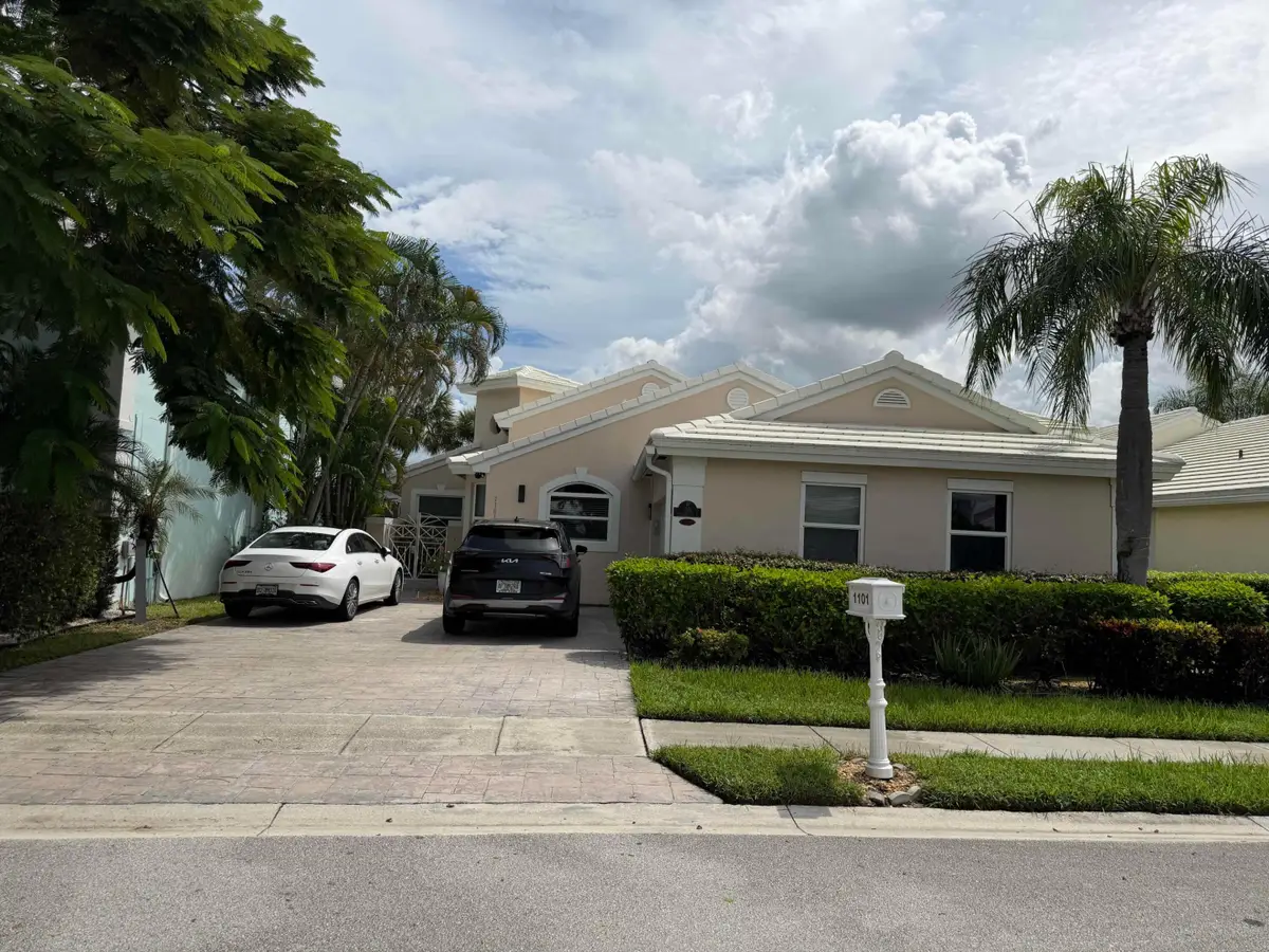 1101 Wilshire Circle E, Pembroke Pines, FL 33027 - #1