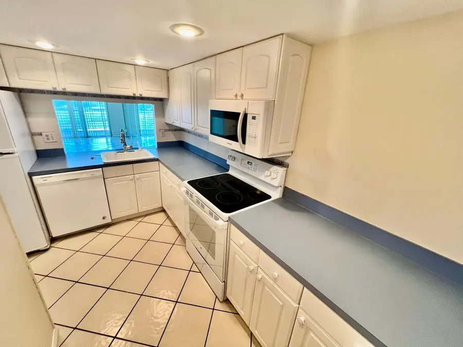 9450 Poinciana Place #416, Davie, FL 33324 - #3