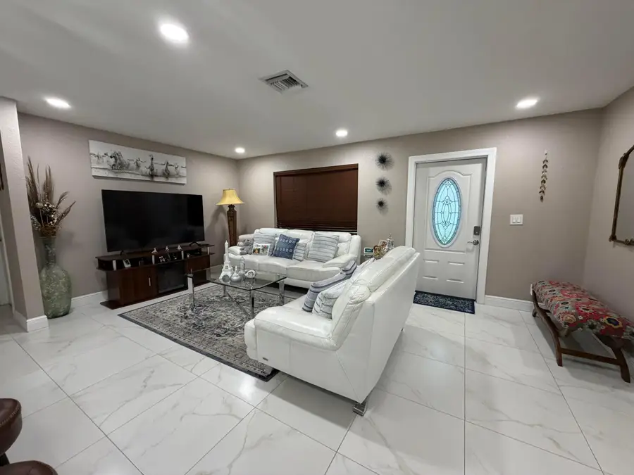4307 Cypress Lane, Palm Springs, FL 33406 - #2