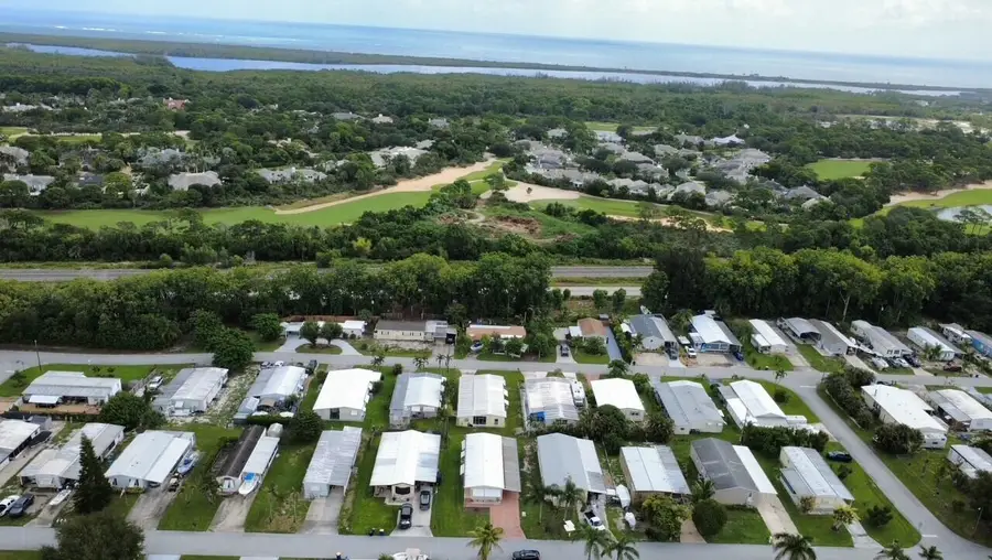 7337 SE Swan Avenue, Hobe Sound, FL 33455 - #2