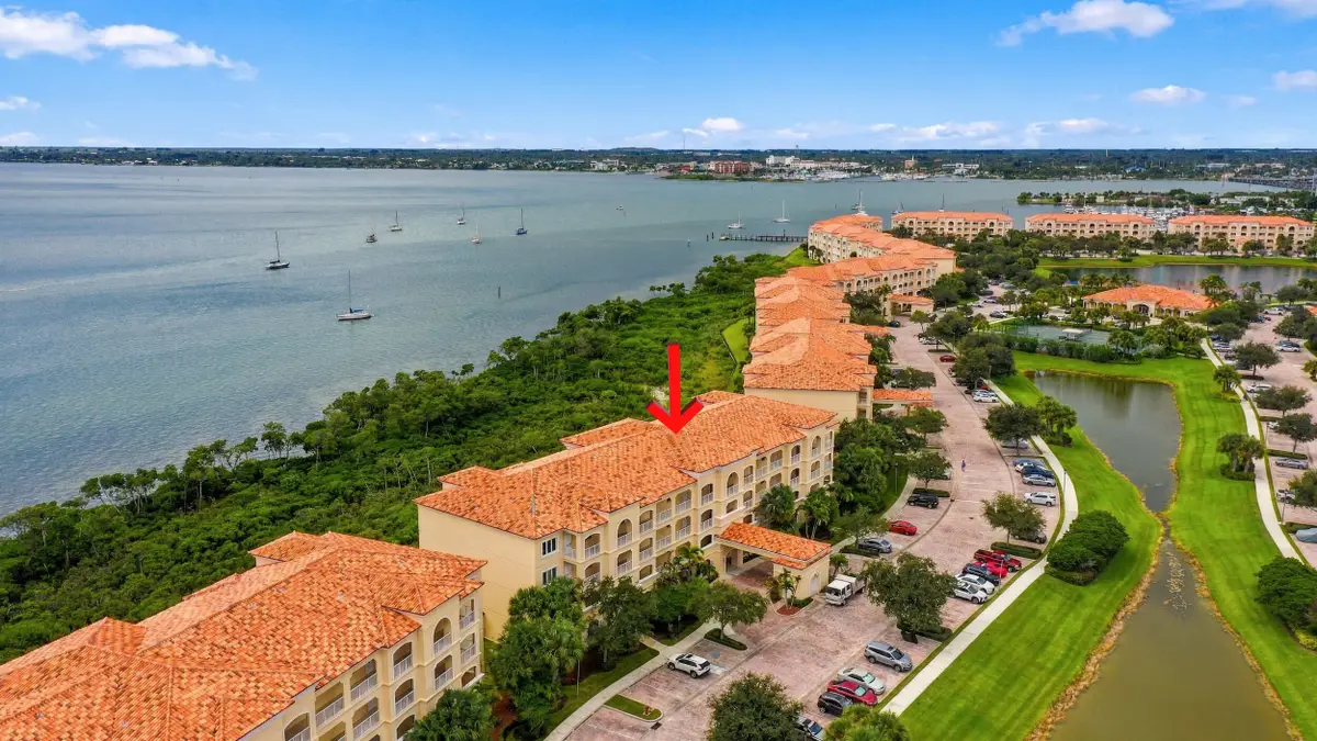 24 Harbour Isle Drive W #204, Fort Pierce, FL 34949 - #1