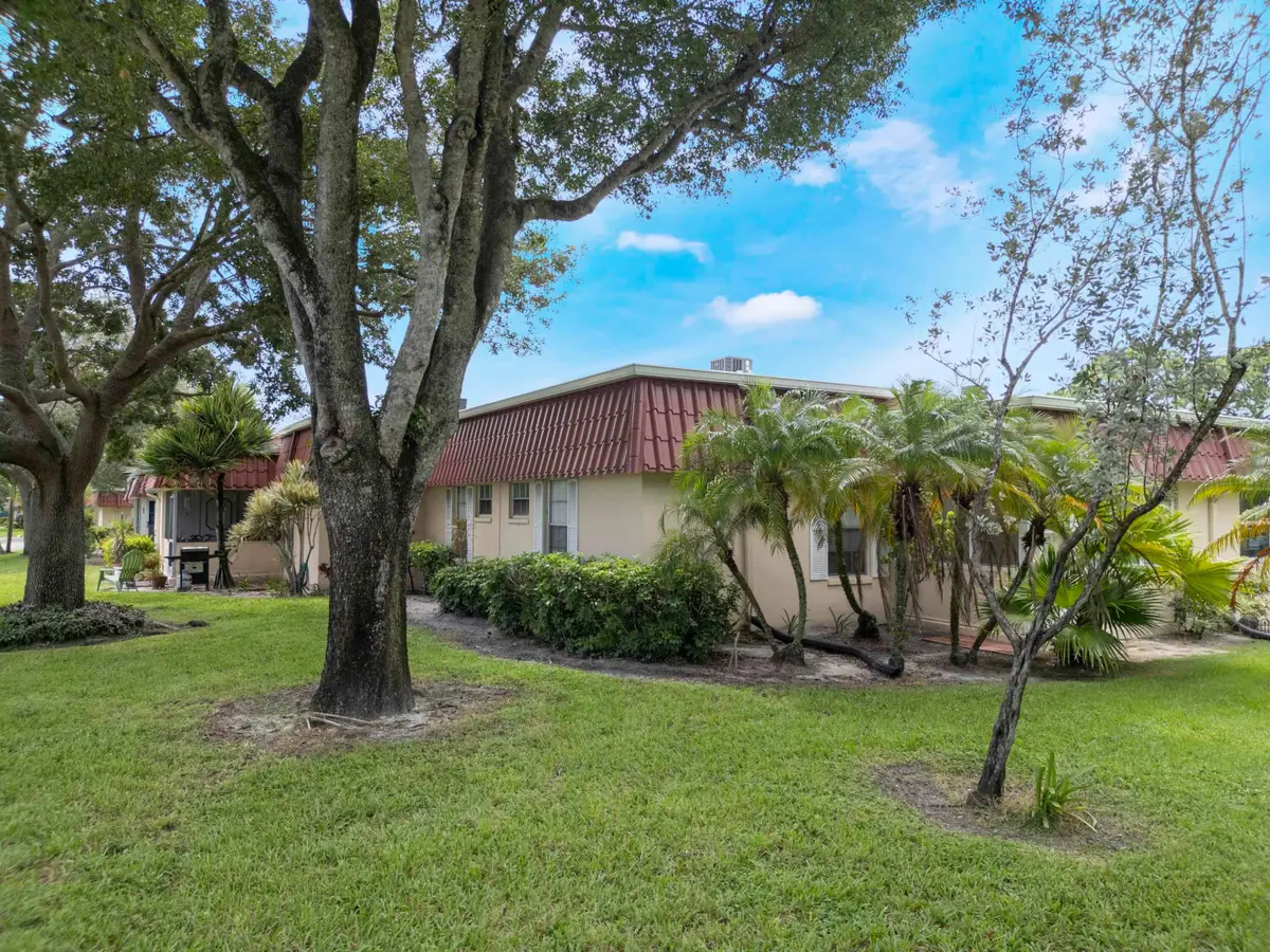 857 Worcester Lane #B, Lake Worth, FL 33467 - #1