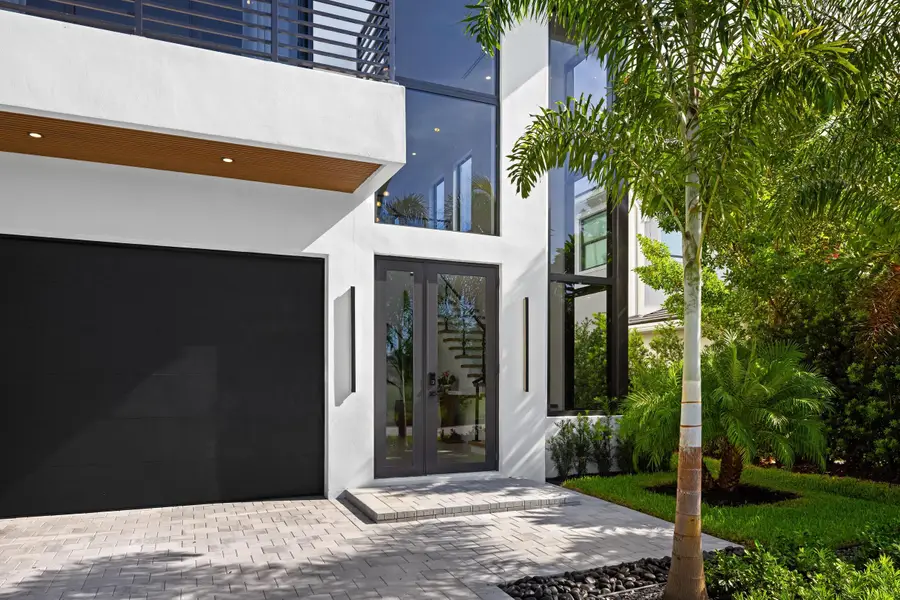 707 Lake Avenue N, Delray Beach, FL 33483 - #3
