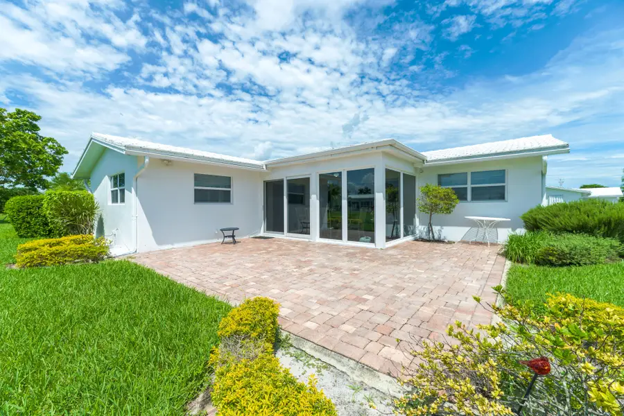 118 SW 15th Court, Boynton Beach, FL 33426 - #2