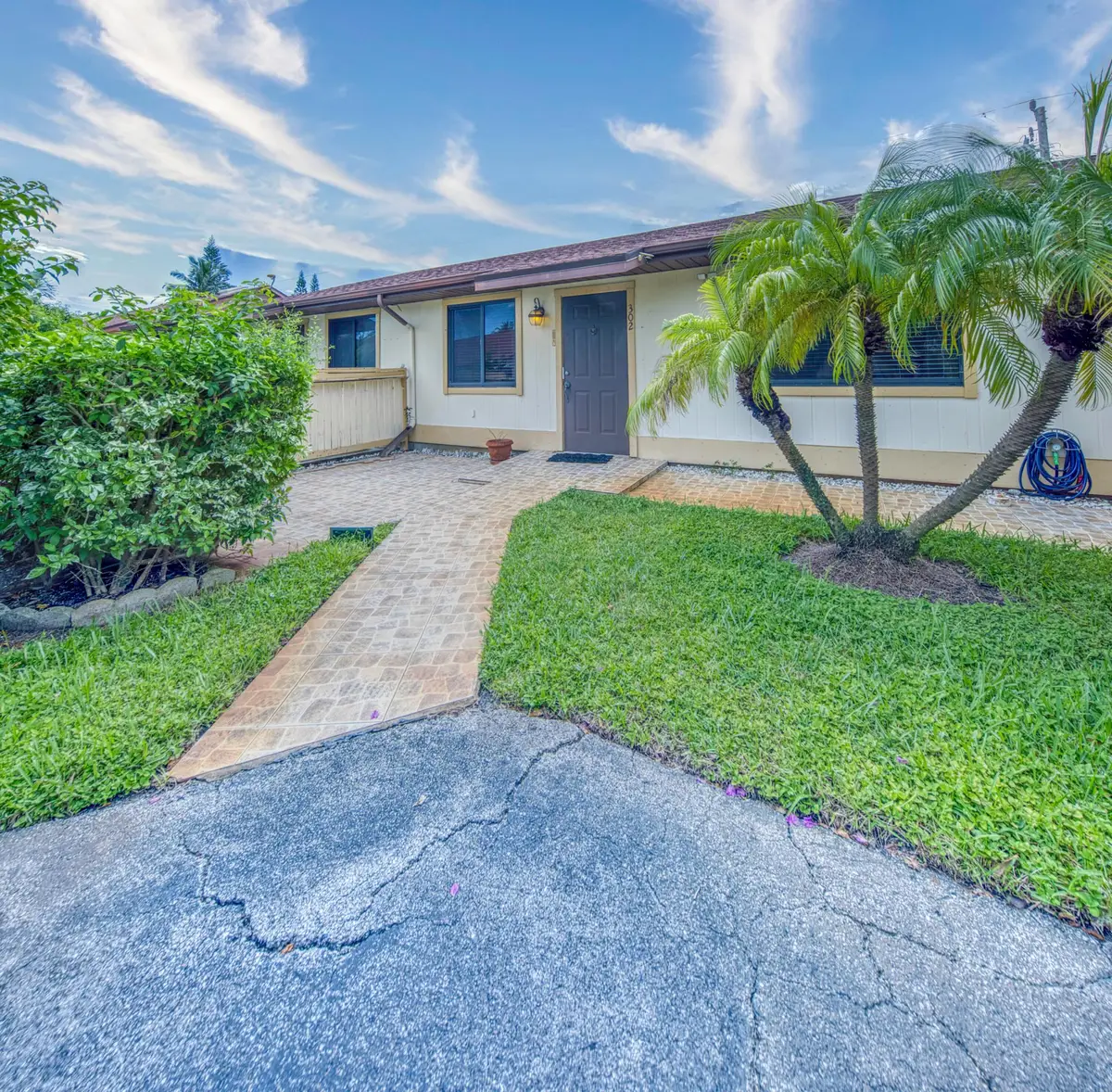 815 Andrew Redding Road #302, Lantana, FL 33462 - #1