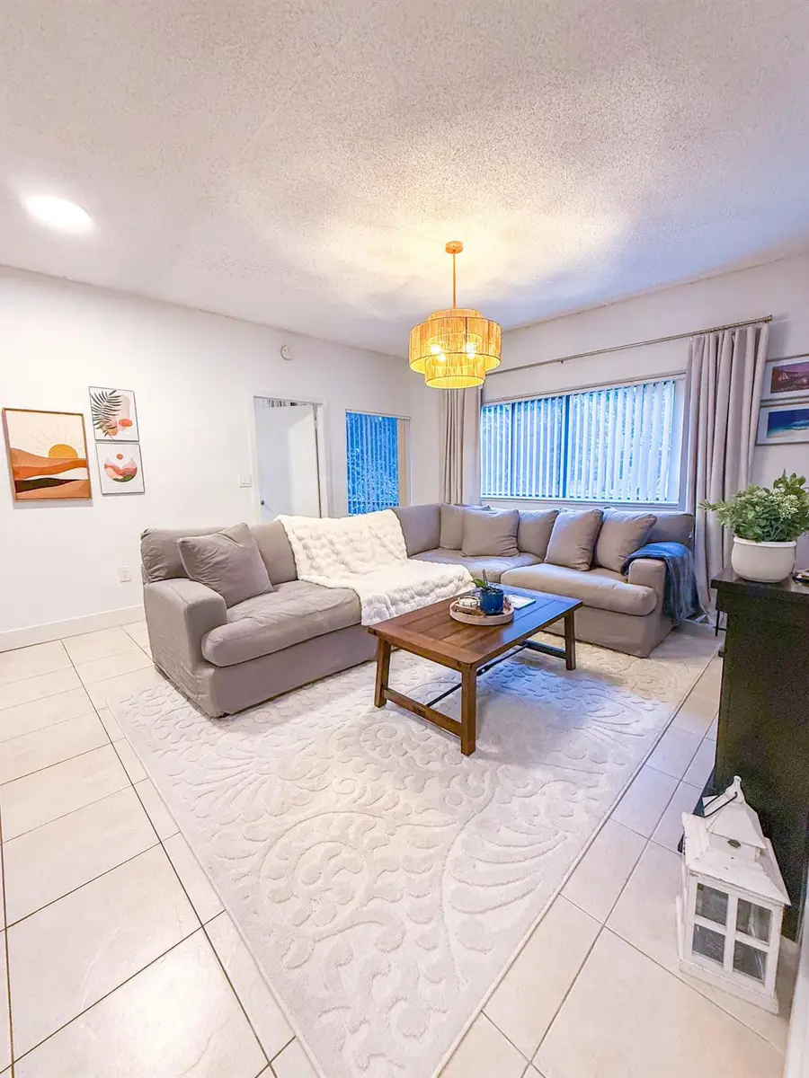 2445 SW 18th Terrace #504, Fort Lauderdale, FL 33315 - #2