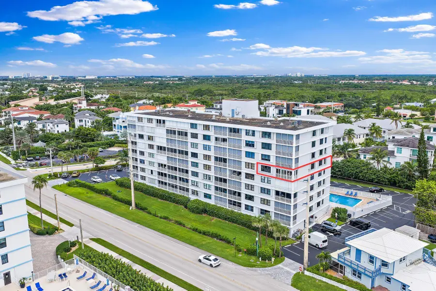911 Ocean Drive #506, Juno Beach, FL 33408 - #2