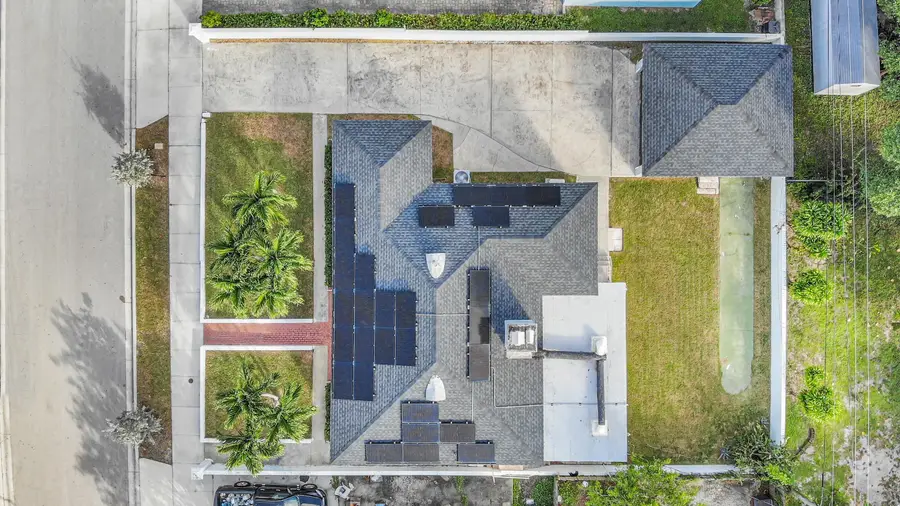 916 31st Street, West Palm Beach, FL 33407 - #2