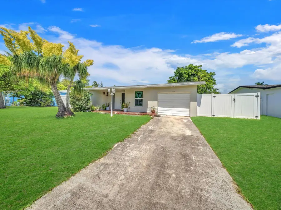 6851 SW 7th Place, North Lauderdale, FL 33068 - #3