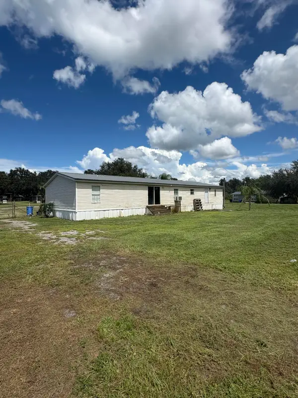 6205 Fullenkamp Drive, Plant City, FL 33565