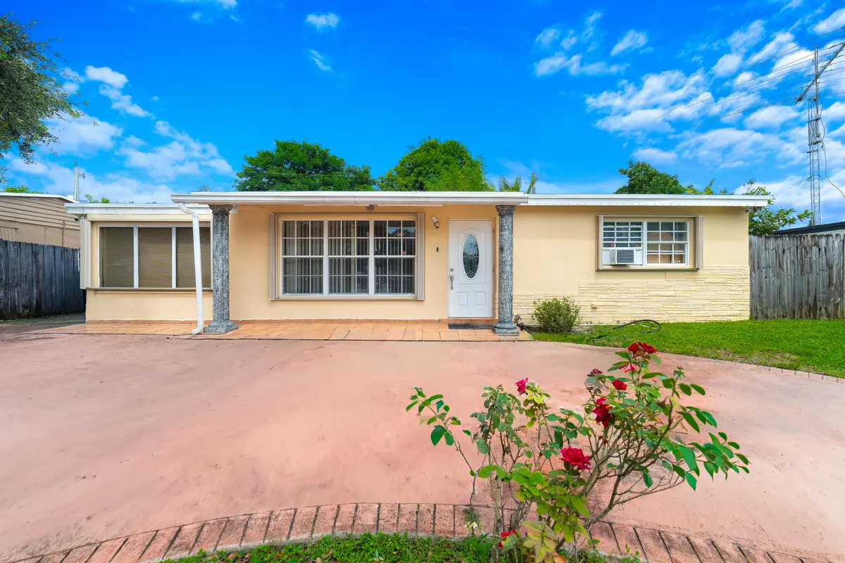 6635 Hope Street, Hollywood, FL 33024 - #1
